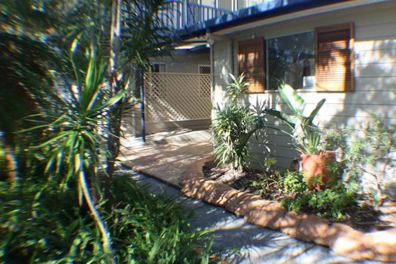 Hostel Budds In Surfers Backpackers Gold Coast